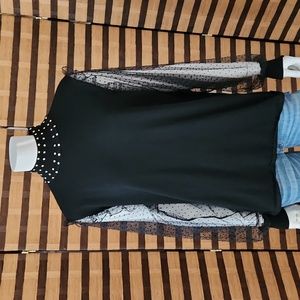 Nwt!! Belldini diamomd/ stud embellished soft sweater